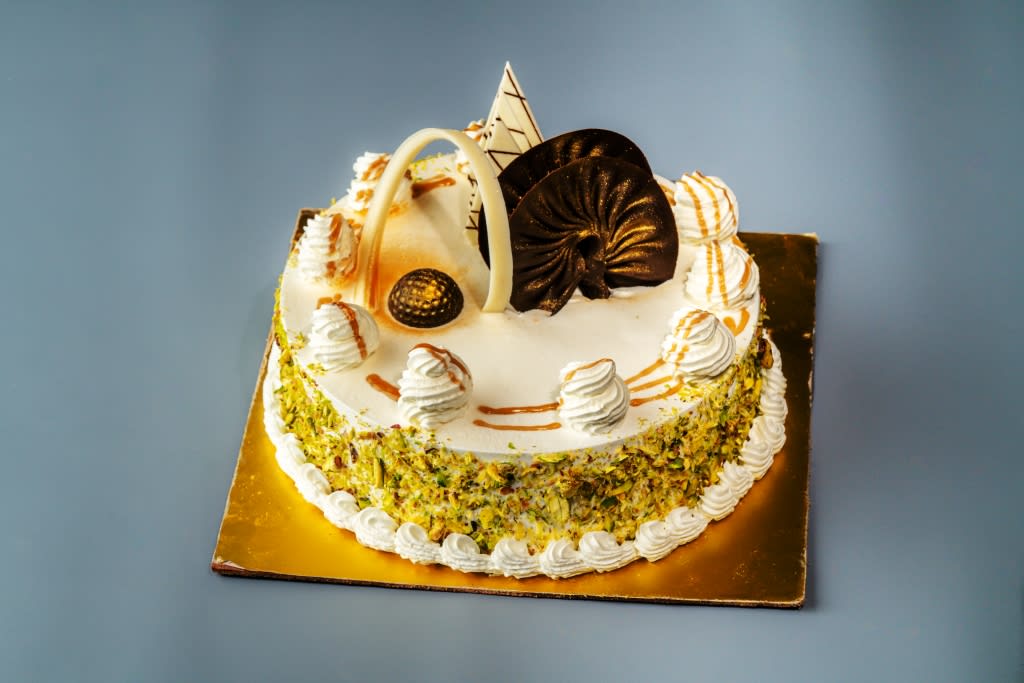 Rasmalai cake ❤️ Flavour- Rasamalai cake❤️ Make your occasion special with…  | Instagram