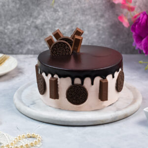 Oreo Kitkat cake