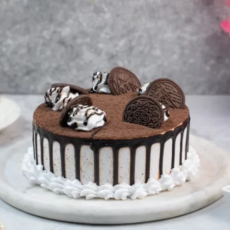 Crunchy Oreo Cake